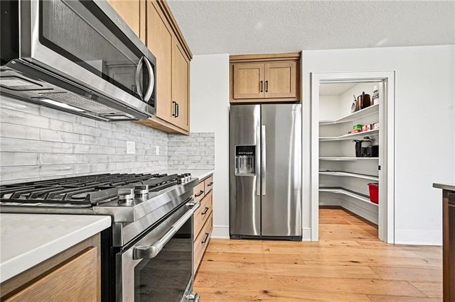 15703 DD Highway, Smithville, MO 64089