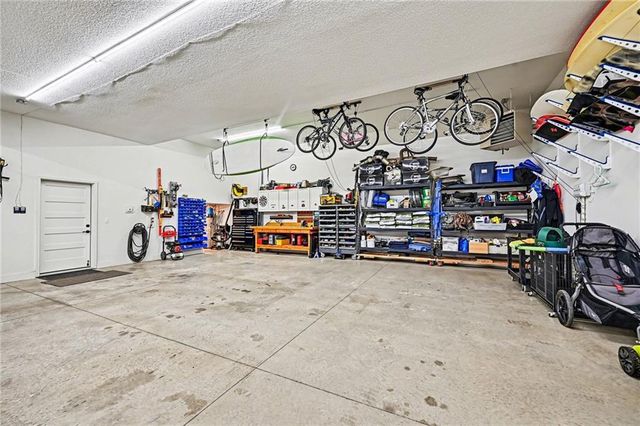 15703 DD Highway, Smithville, MO 64089