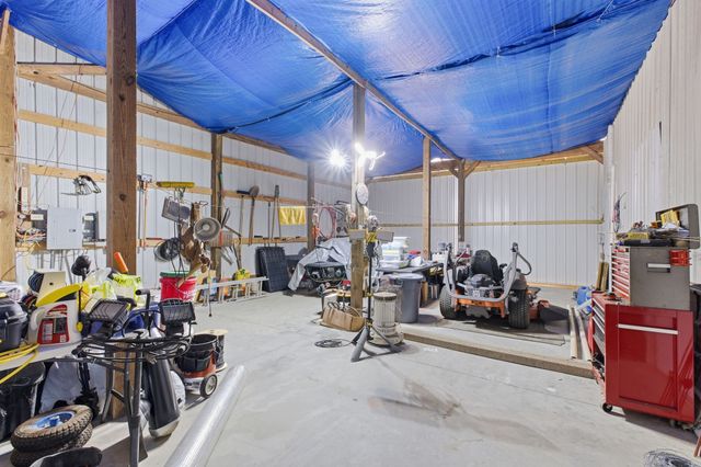 1164 Chenault Ln, Castalian Springs, TN 37031