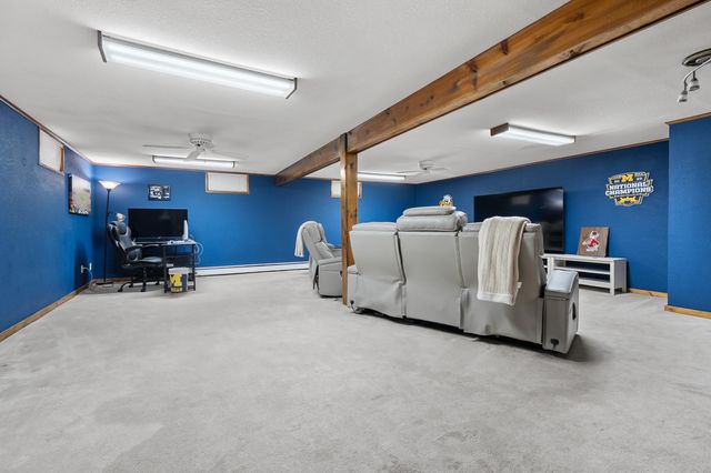 10429 Lloy Street, Portage, MI 49024