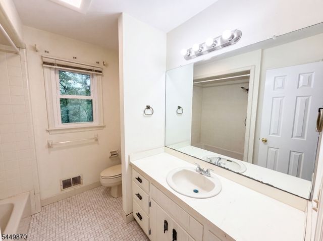 101 Wexford Way, Bernards Twp., NJ 07920