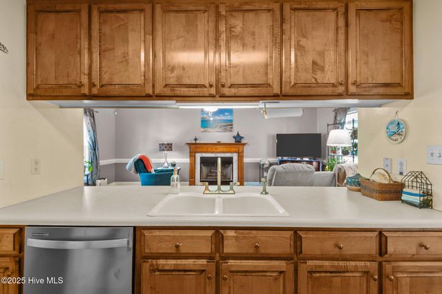 4444 Surrey Meadows Drive, Winterville, NC 28590