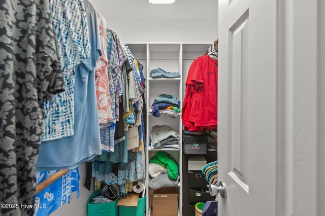 4444 Surrey Meadows Drive, Winterville, NC 28590