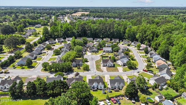 4444 Surrey Meadows Drive, Winterville, NC 28590