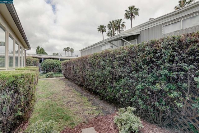 2287 Dalis Dr 169, Concord, CA 94520