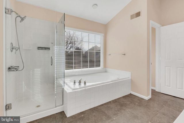 21410 EMERALD DR, Germantown, MD 20876