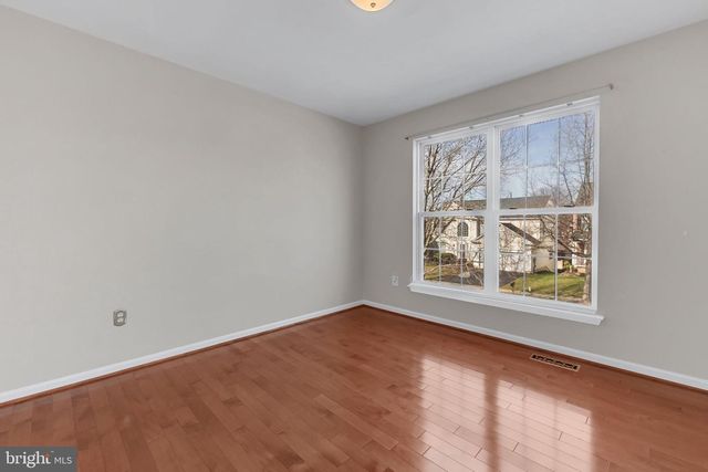 21410 EMERALD DR, Germantown, MD 20876