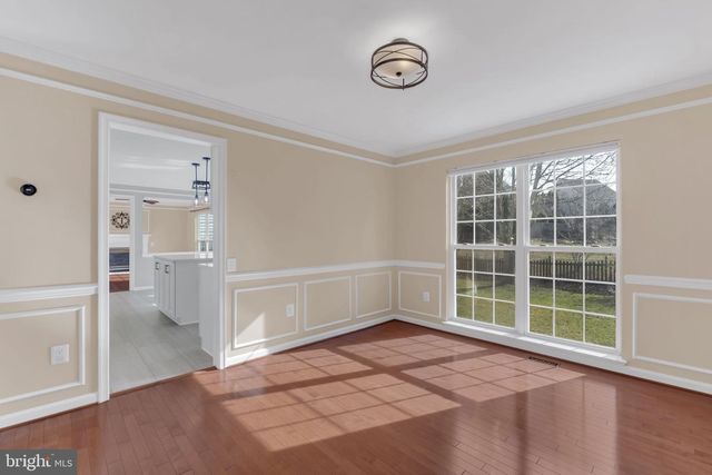 21410 EMERALD DR, Germantown, MD 20876