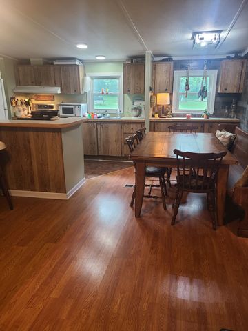 1640 Allen Brown Rd, Belfast, TN 37019