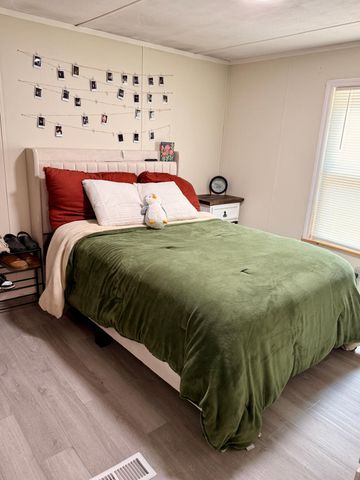 1640 Allen Brown Rd, Belfast, TN 37019
