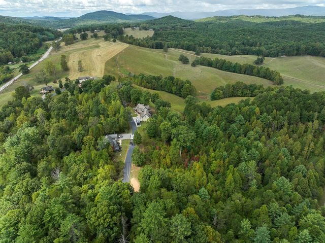 52 Haley Cierra Drive, Murphy, NC 28906