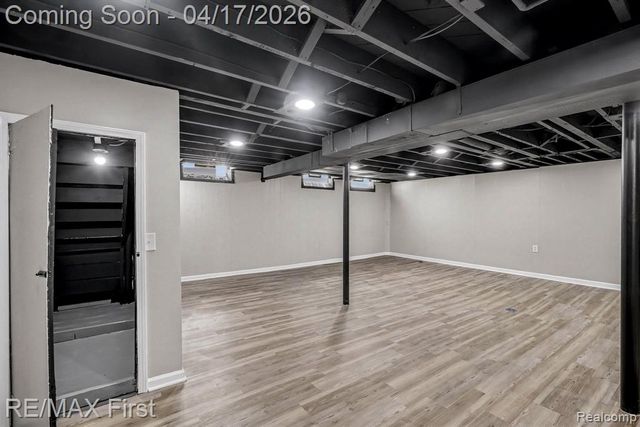 23001 Brookdale Boulevard, Saint Clair Shores, MI 48082