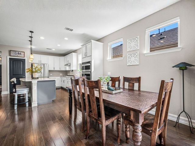 900 Forgotten Forest Way, Mckinney, TX 75071