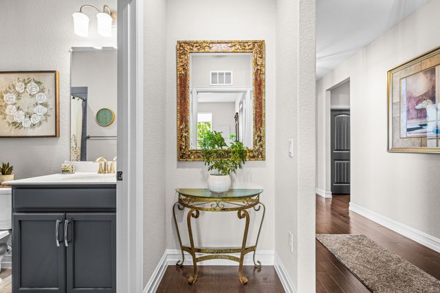 900 Forgotten Forest Way, Mckinney, TX 75071