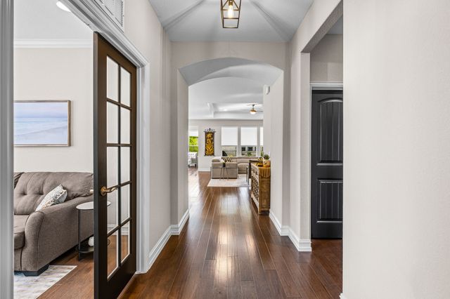 900 Forgotten Forest Way, Mckinney, TX 75071