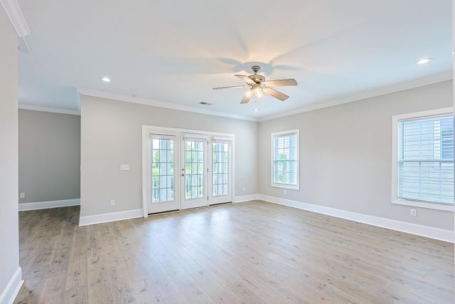 406 Harbour View Dr., Myrtle Beach, SC 29579