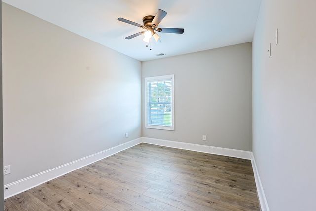 406 Harbour View Dr., Myrtle Beach, SC 29579
