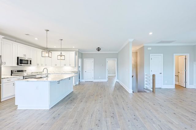406 Harbour View Dr., Myrtle Beach, SC 29579