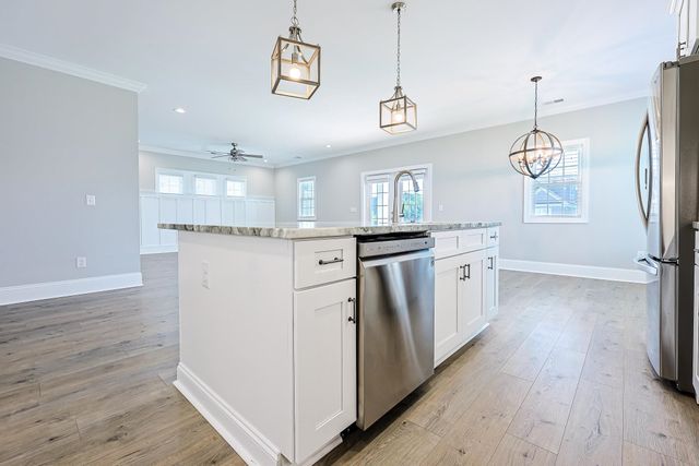 406 Harbour View Dr., Myrtle Beach, SC 29579