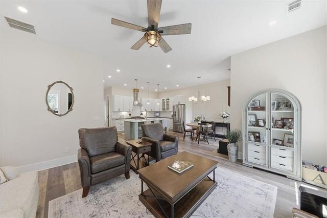 78 Kinsington Court, Dawsonville, GA 30534