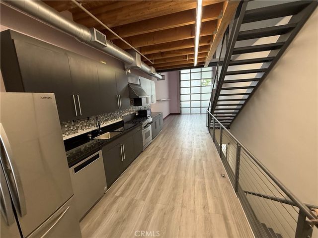 177 E City Place, Santa Ana, CA 92705