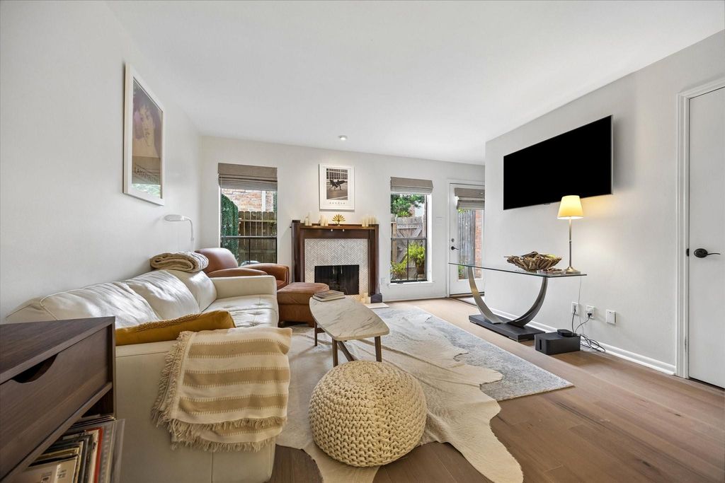 1601 Shepherd 30, Houston, TX 77019