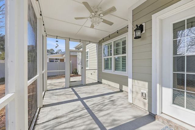 1132 Doubloon Dr., North Myrtle Beach, SC 29582