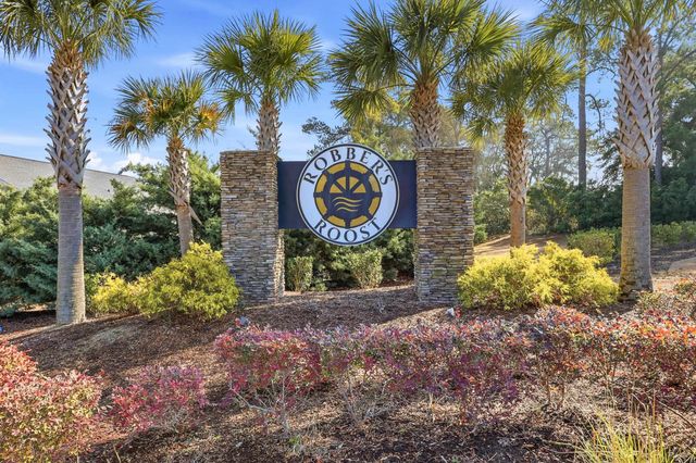 1132 Doubloon Dr., North Myrtle Beach, SC 29582