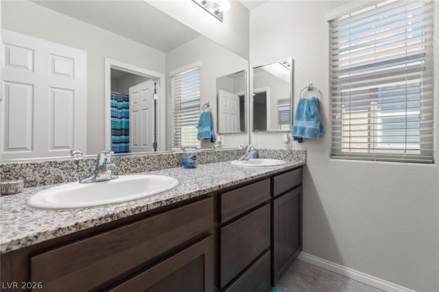 8973 Drummer Bay Avenue, Las Vegas, NV 89149