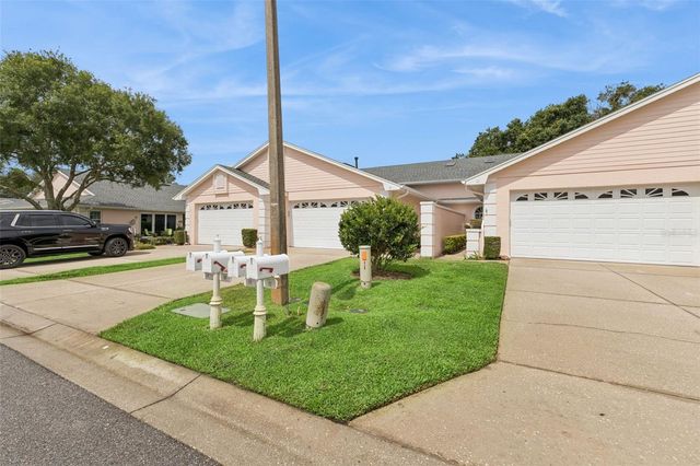 10 ENCLAVE DRIVE, Winter Haven, FL 33884