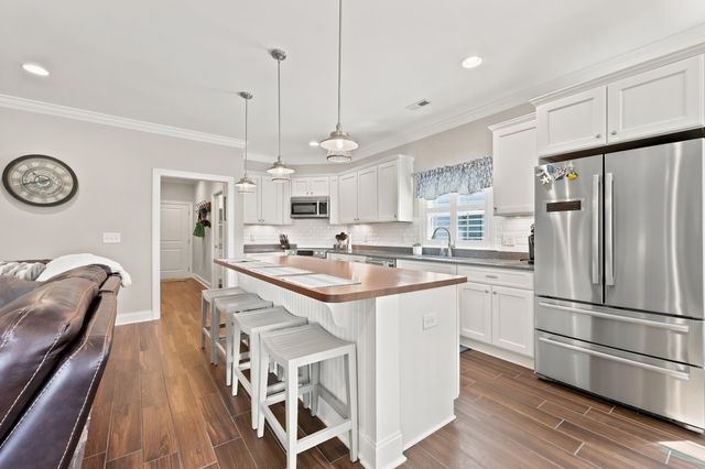 1407 Landfall Dr., North Myrtle Beach, SC 29582