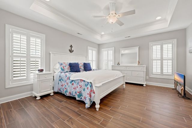 1407 Landfall Dr., North Myrtle Beach, SC 29582