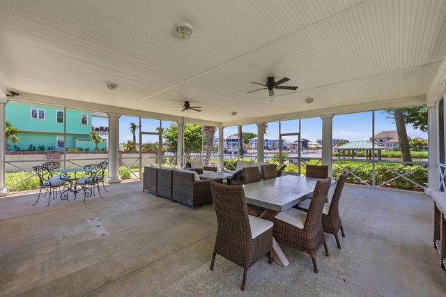 1407 Landfall Dr., North Myrtle Beach, SC 29582