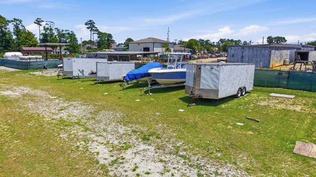 1407 Landfall Dr., North Myrtle Beach, SC 29582