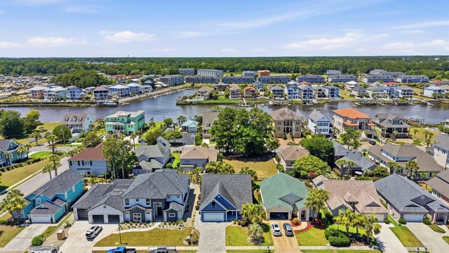 1407 Landfall Dr., North Myrtle Beach, SC 29582