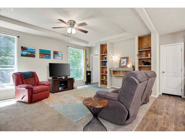 32700 Se LEEWOOD Ln 26, Boring, OR 97009