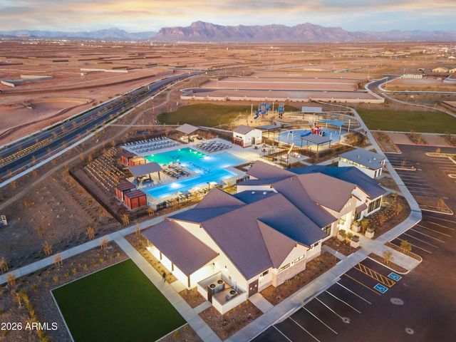 2881 W Sheppard Avenue, Apache Junction, AZ 85120