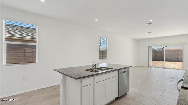 2881 W Sheppard Avenue, Apache Junction, AZ 85120
