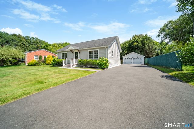 3112 North Main Street, Waterbury, CT 06704
