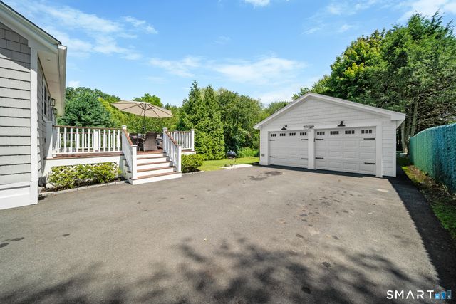 3112 North Main Street, Waterbury, CT 06704