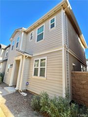 6042 Snapdragon, Eastvale, CA 92880