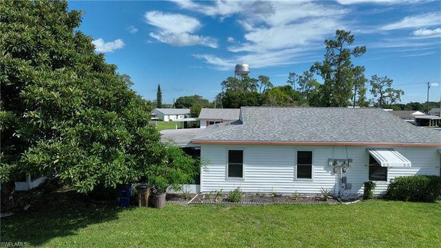 45 Desert Candle CIR, Lehigh Acres, FL 33936