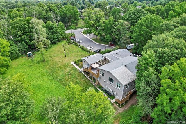 43 Freeland Street, Monroe, NY 10950