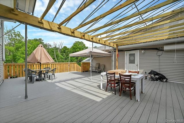 43 Freeland Street, Monroe, NY 10950