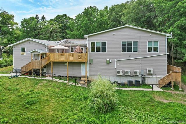 43 Freeland Street, Monroe, NY 10950