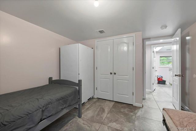 43 Freeland Street, Monroe, NY 10950