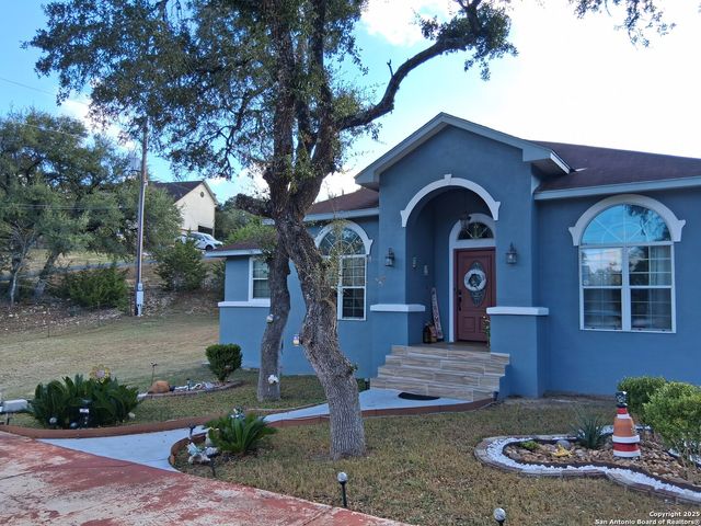 7061 DEVONSHIRE, Spring Branch, TX 78070