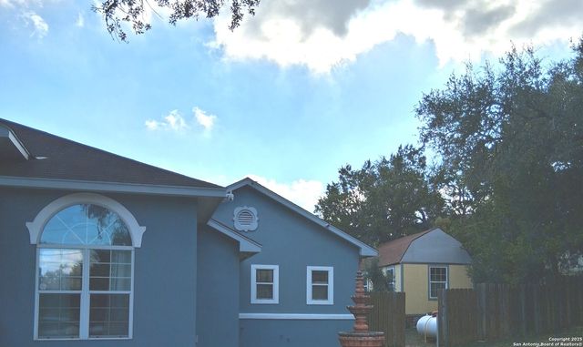 7061 DEVONSHIRE, Spring Branch, TX 78070