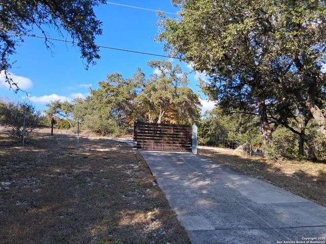 7061 DEVONSHIRE, Spring Branch, TX 78070