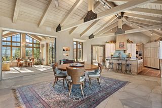 41 Heather Lane, Santa Fe, NM 87506